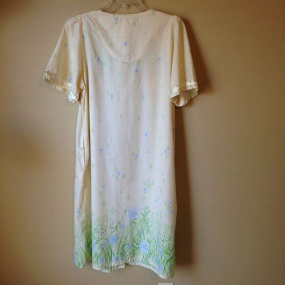 Celestial Dreams Robe/House Dress X-Large - Picture 2 of 8